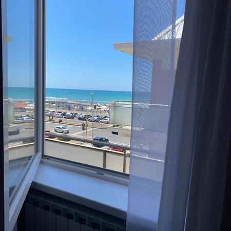 Sea View Leilighet Lido di Ostia Eksteriør bilde