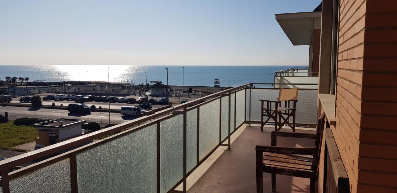 Sea View Leilighet Lido di Ostia Eksteriør bilde